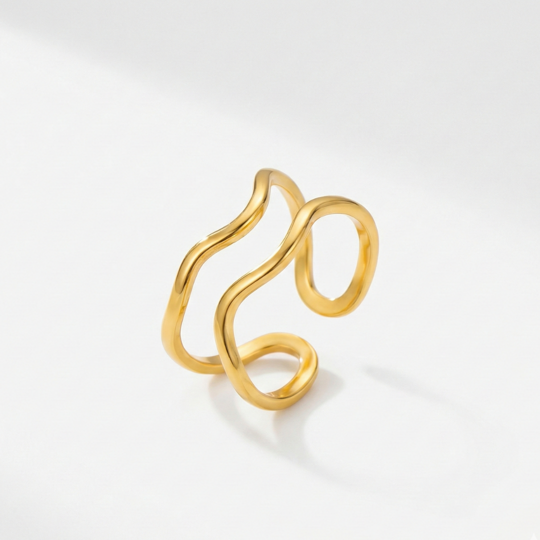 Wavy ring